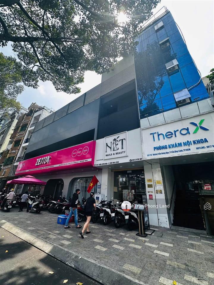 Chính chủ gửi cho thuê nhà mặt tiền 212c trần hưng đạo, q1, 4x20m, trệt 4 lầu, giá 85tr, 0908 140 ***