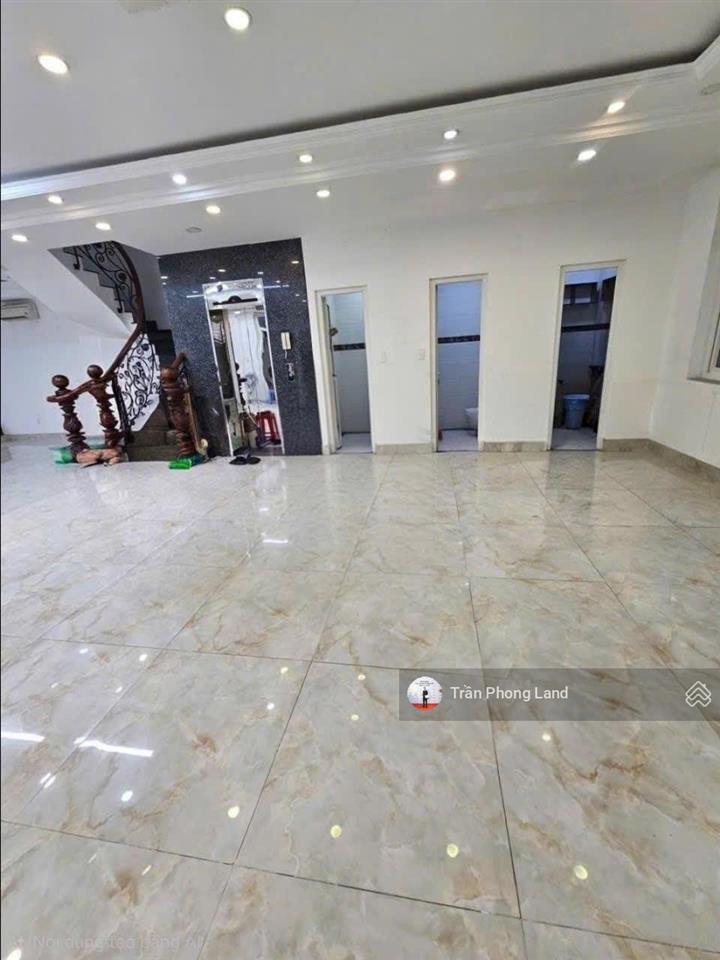 Chính chủ gửi cho thuê nhà góc 2 mặt tiền số 3 thái thuận, q2, 11x20m, hầm 3 lầu, 0908 140 ***