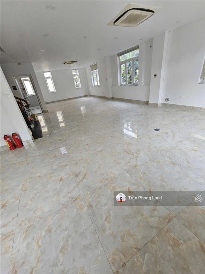 Chính chủ gửi cho thuê nhà góc 2 mặt tiền số 3 thái thuận, q2, 11x20m, hầm 3 lầu, 0908 140 ***