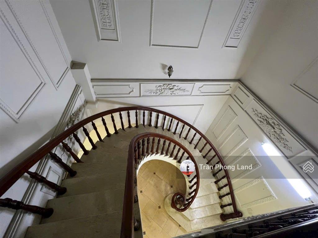 Chính chủ gửi cho thuê nhà mặt tiền 57 nguyễn đăng giai, p. thảo điền, q2, 15x30m, 0908 140 ***