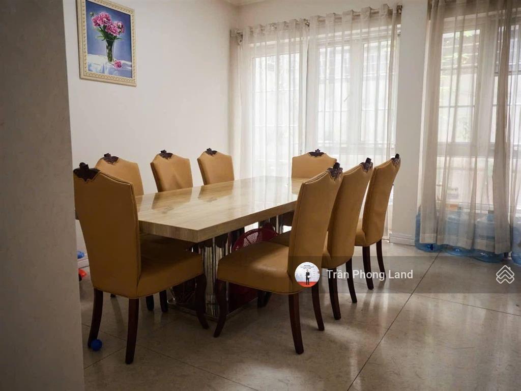 Chính chủ gửi bán biệt thự mặt tiền 28 đường d8 saigon pearl  92 nguyễn hữu cảnh, bt, 0938 140 ***