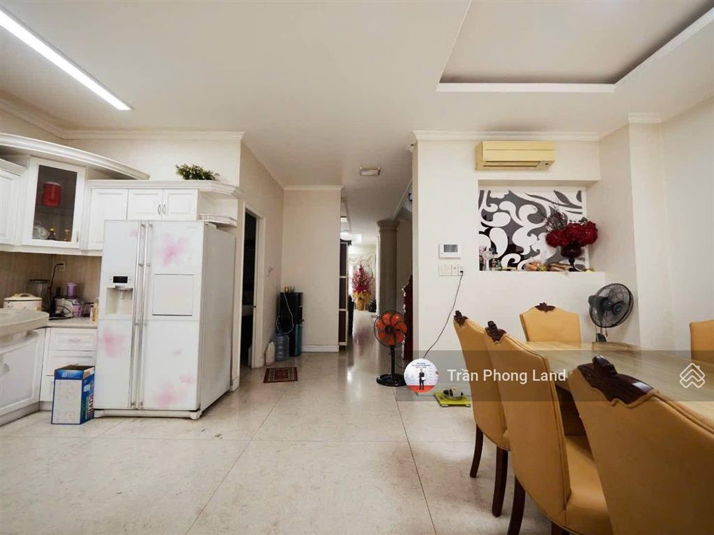 Chính chủ gửi bán biệt thự mặt tiền 28 đường d8 saigon pearl  92 nguyễn hữu cảnh, bt, 0938 140 ***