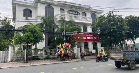 Chính chủ gửi bán nhà 3 mặt tiền 43 bình phú, đường số 28  đường số 30, q6, 1132m2, 0938 140 ***