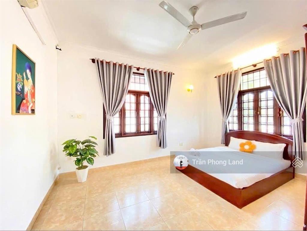 Chính chủ gửi cho thuê nhà mặt tiền 25a nguyễn ư dĩ, p. thảo điền, q2, 12.5x20m, 0908 140 ***
