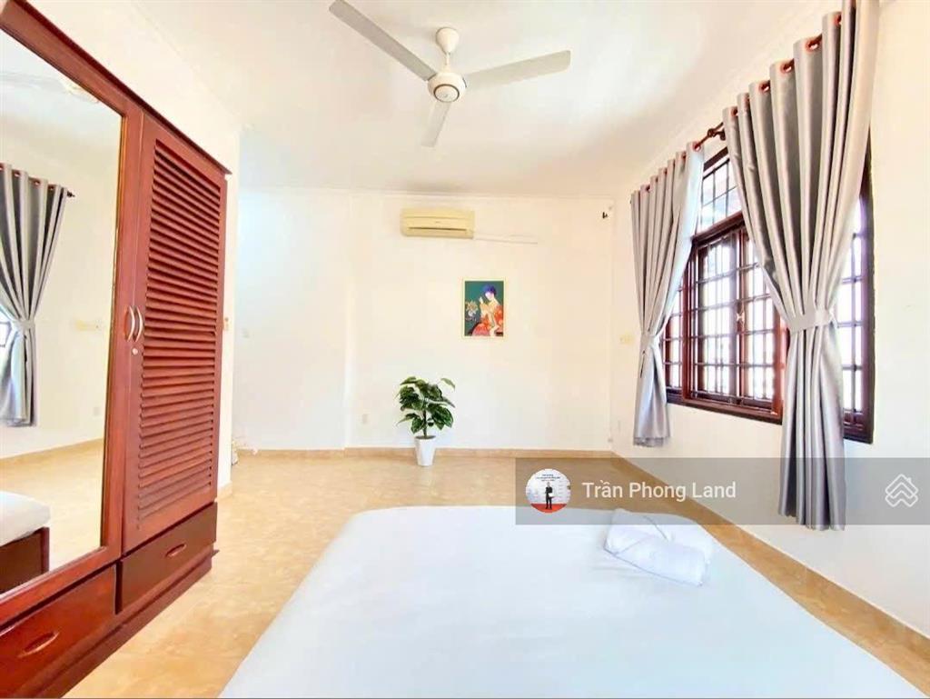 Chính chủ gửi cho thuê nhà mặt tiền 25a nguyễn ư dĩ, p. thảo điền, q2, 12.5x20m, 0908 140 ***