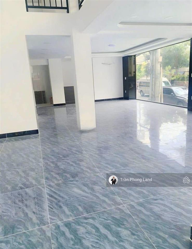Chính chủ cho thuê tòa nhà góc 2 mặt tiền 476478 nguyễn chí thanh, p7, q10, 8x18m, 0908 140 ***