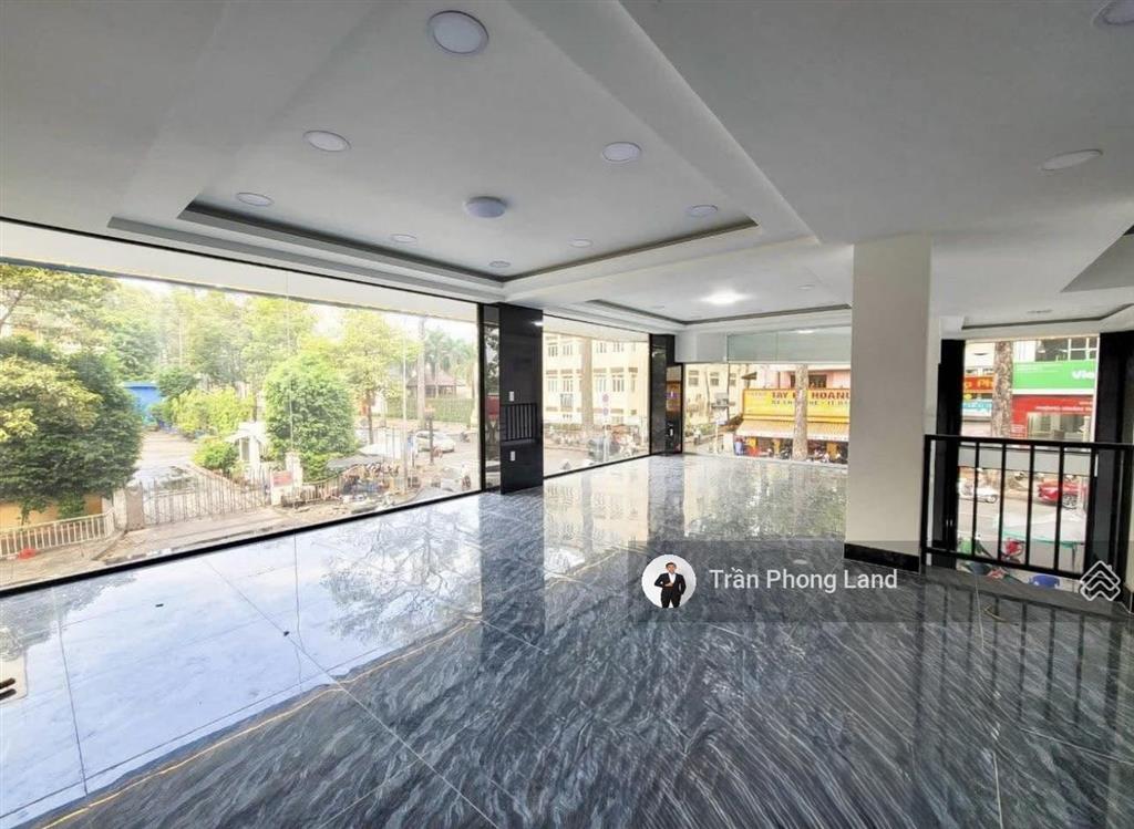 Chính chủ cho thuê tòa nhà góc 2 mặt tiền 476478 nguyễn chí thanh, p7, q10, 8x18m, 0908 140 ***