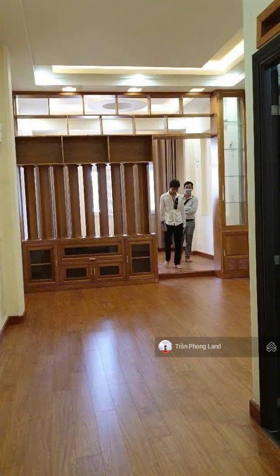 Chính chủ cho thuê nhà mặt tiền 520 nguyễn chí thanh, p7, q10, 4x20m, trệt lửng 4 lầu, 0908 140 ***