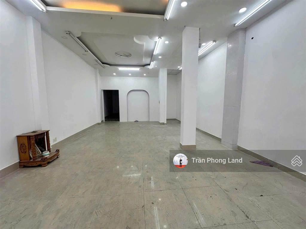 Chính chủ gửi cho thuê nhà mặt tiền 25 đồng nai, p15, q10, 5.5x18m, trệt 3 lầu, 0908 140 ***