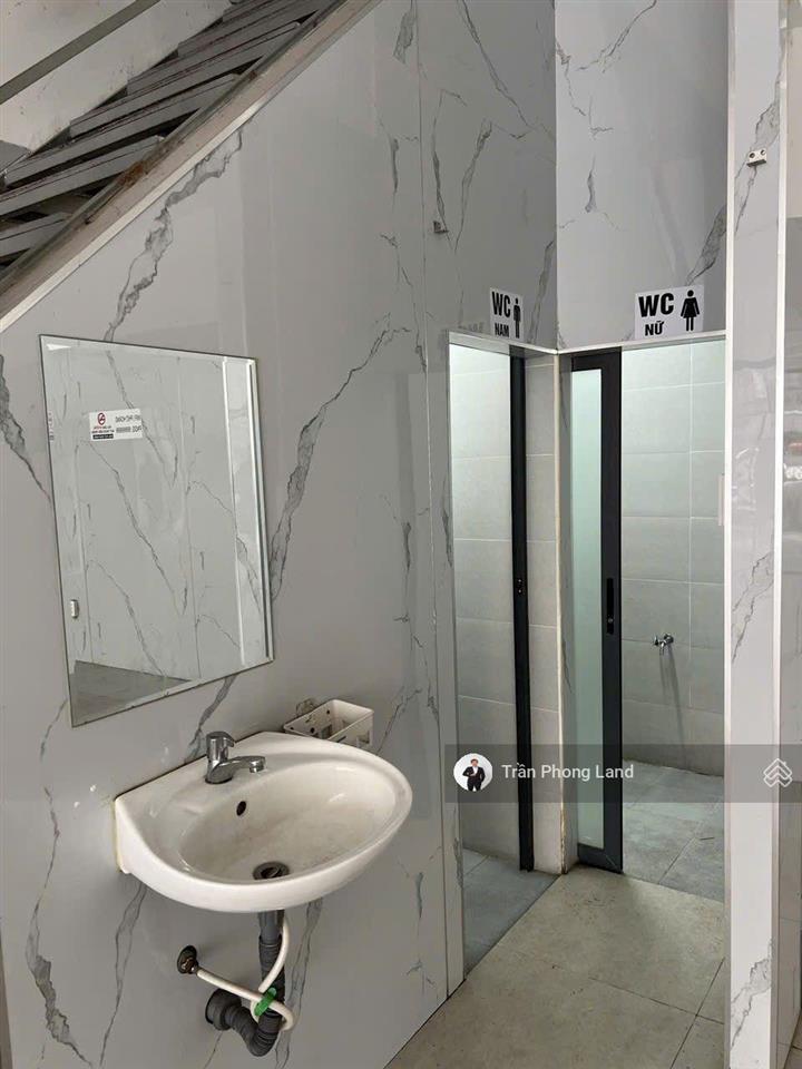 Chính chủ gửi cho thuê nhà mặt tiền 248248e248f phan đình phùng, p1, q. phú nhuận, 0908 140 ***