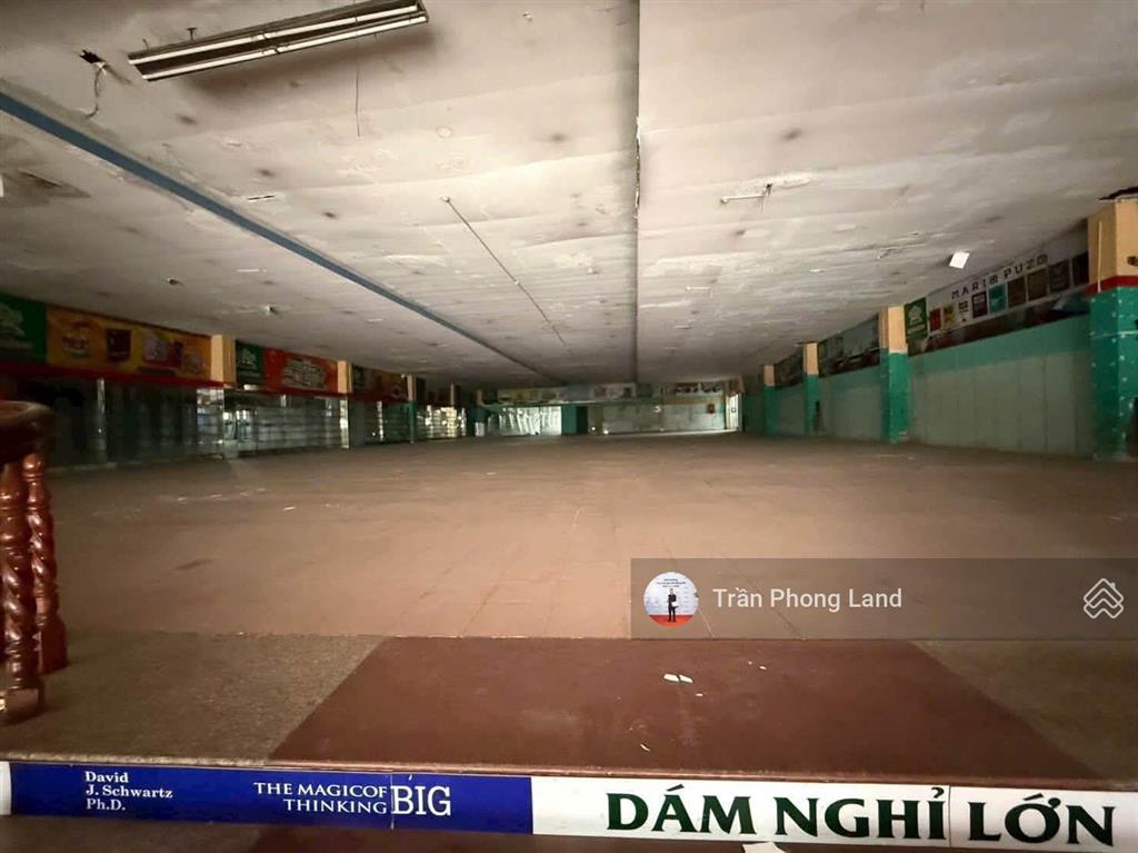 Chính chủ gửi cho thuê nhà mặt tiền 516 huỳnh tấn phát, p. bình thuận, q7, 28x50m, 0908 140 ***