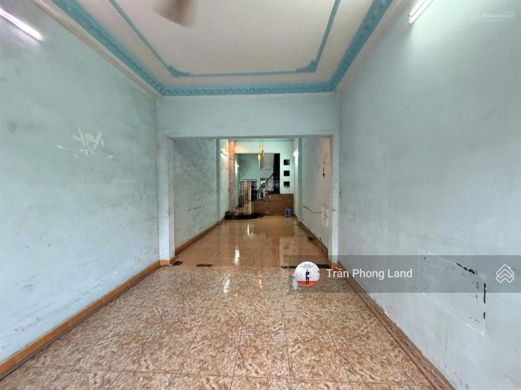 Chính chủ gửi cho thuê nhà mặt tiền 439 cộng hòa, quận tân bình, 11.5x28m, trệt 3 lầu, 0908 140 ***