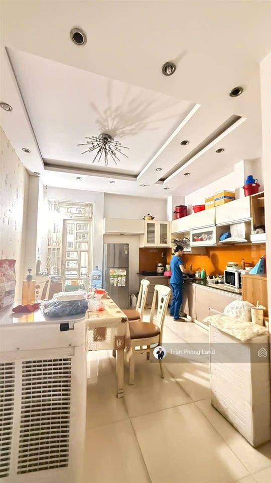 Chính chủ gửi cho thuê nhà 2 mặt tiền 512 lê văn sỹ, p14, q3, 4x22m, trệt 5 lầu, 0908 140 ***
