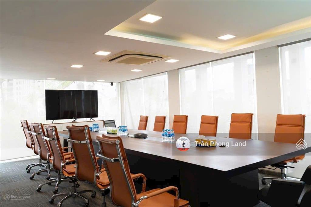Chính chủ gửi cho thuê nhà góc 2 mặt tiền 149 nguyễn văn cừ, p2, q5, 9x18m, trệt 5 lầu, 0908 140 ***