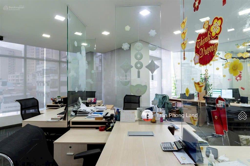 Chính chủ gửi cho thuê nhà góc 2 mặt tiền 149 nguyễn văn cừ, p2, q5, 9x18m, trệt 5 lầu, 0908 140 ***