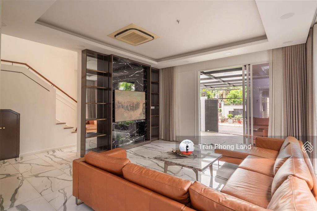 Chính chủ gửi cho thuê biệt thự 216/8 nguyễn văn hưởng, quận 2, 10x22m, trệt 2 lầu, 0908 140 ***