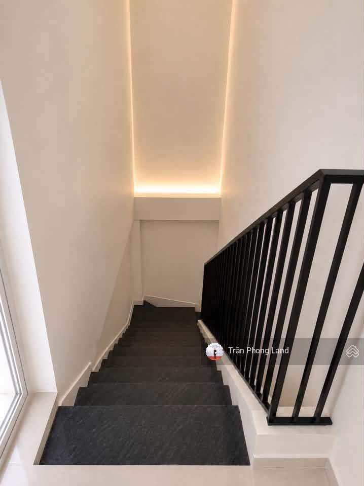 Chính chủ gửi bán nhà góc 2 mặt tiền 635a điện biên phủ, q3, 3.5x21m, trệt lửng 2 lầu, 0938 140 ***