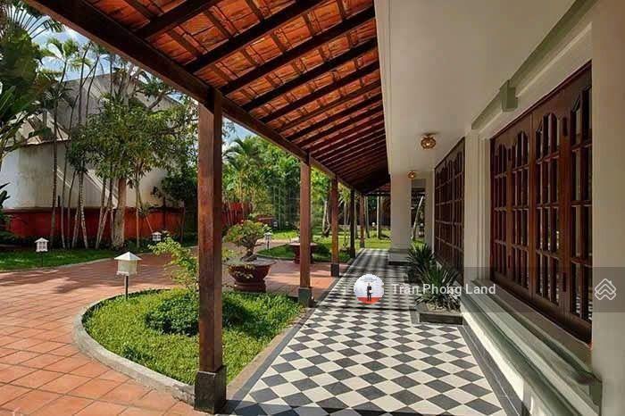 Chính chủ gửi cho thuê biệt thự 48/6 xuân thủy, p. thảo điền, q2, 1300m2, trệt + lầu, 0908 140 ***