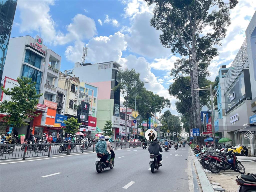 Chính chủ gửi cho thuê nhà mặt tiền 275 ba tháng hai, p10, q10, 3x25m, trệt 2 lầu, 0908 140 ***