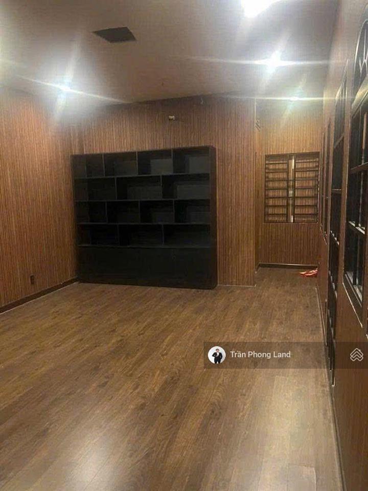Chính chủ cho thuê nhà mặt tiền 567 sư vạn hạnh, p12, q10, 4x21m, trệt 3 lầu, giá 60tr, 0908 140 ***