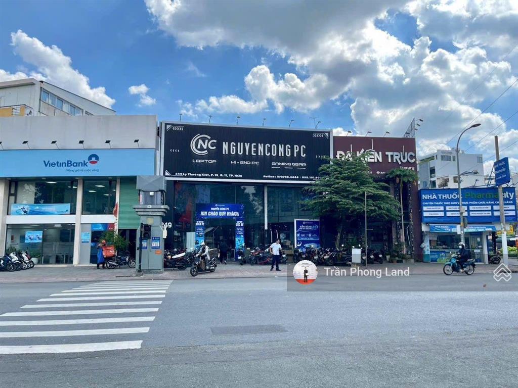 Chính chủ gửi cho thuê nhà mặt tiền 249 lý thường kiệt, p15, q11, 11.7x20m, trệt + lầu, 0908 140 ***