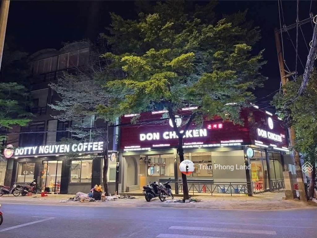 Chính chủ gửi cho thuê nhà góc 2 mặt tiền 134 chế lan viên  đường d9, quận tân phú, 0908 140 ***