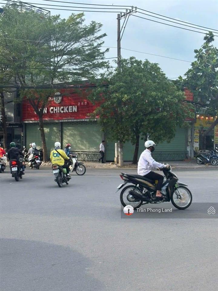 Chính chủ gửi cho thuê nhà góc 2 mặt tiền 134 chế lan viên  đường d9, quận tân phú, 0908 140 ***
