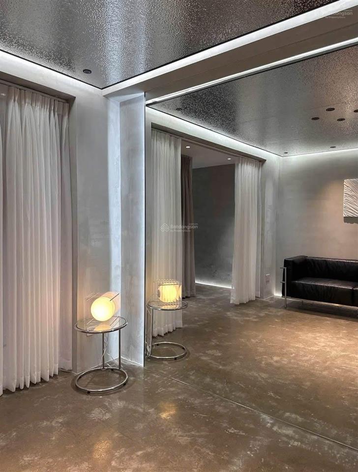Chính chủ gửi cho thuê nhà mặt tiền 436 võ văn tần, p5, q3, 4x18m, trệt + lầu, 0908 140 ***