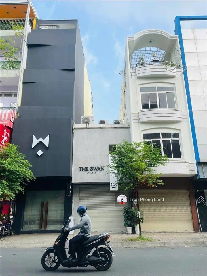 Chính chủ gửi cho thuê nhà mặt tiền 436 võ văn tần, p5, q3, 4x18m, trệt + lầu, 0908 140 ***