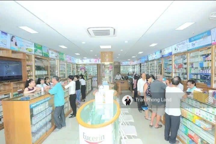 Chính chủ gửi cho thuê nhà góc 2 mặt tiền 196 tô hiến thành, p15, q10, 7x21m, 0908 140 ***