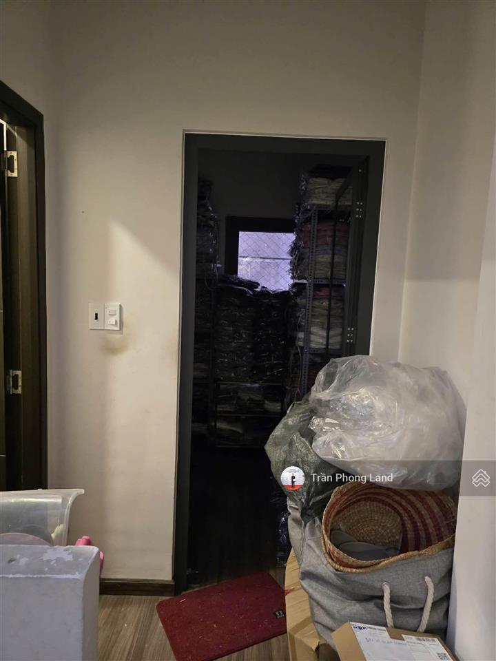 Chính chủ gửi cho thuê nhà mặt tiền 375 huỳnh văn bánh, p11, q. phú nhuận, 4.2x14m, 0908 140 ***