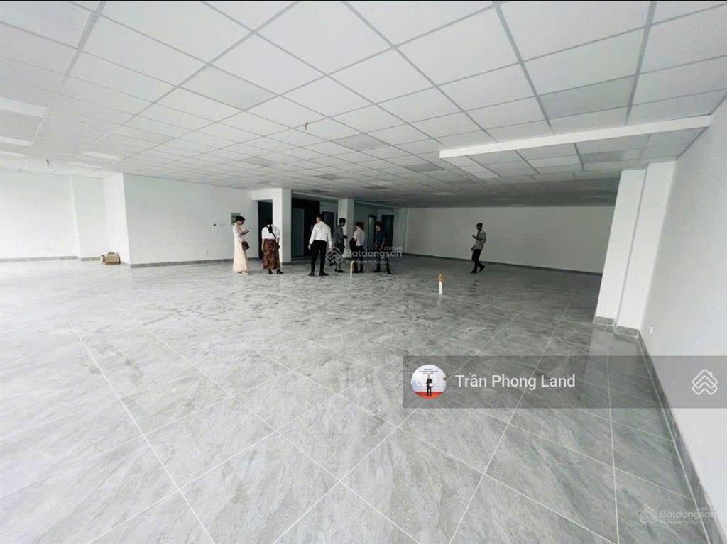 Chính chủ gửi cho thuê nhà mặt tiền số 35 hồ xuân hương, p. võ thị sáu, q3, 14x20m, 0908 140 ***
