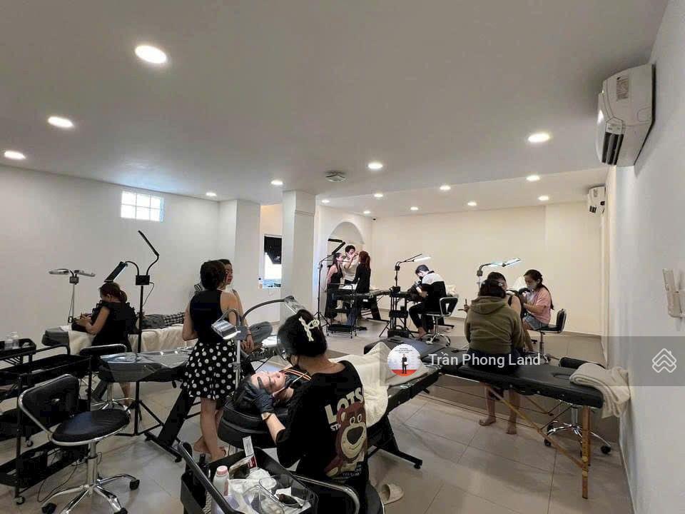 Chính chủ gửi cho thuê nhà mặt tiền 188190192 bàu cát 3, p12, q. tân bình, 12x17m, 0908 140 ***