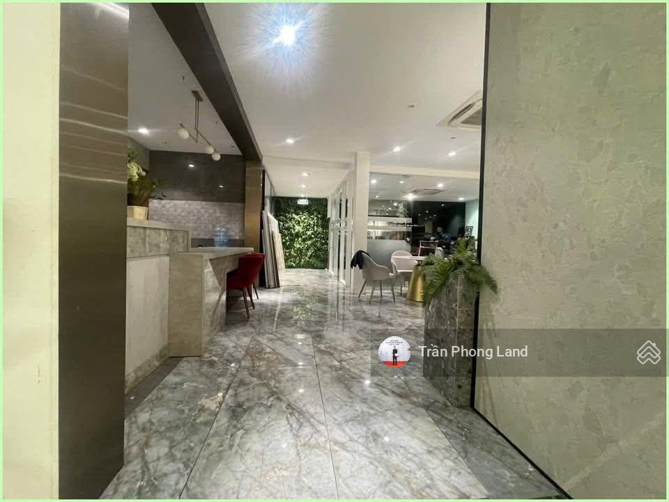 Chính chủ gửi cho thuê nhà mặt tiền 207 tô hiến thành, p13, q10, 12x40m, trệt + lầu, 0908 140 ***