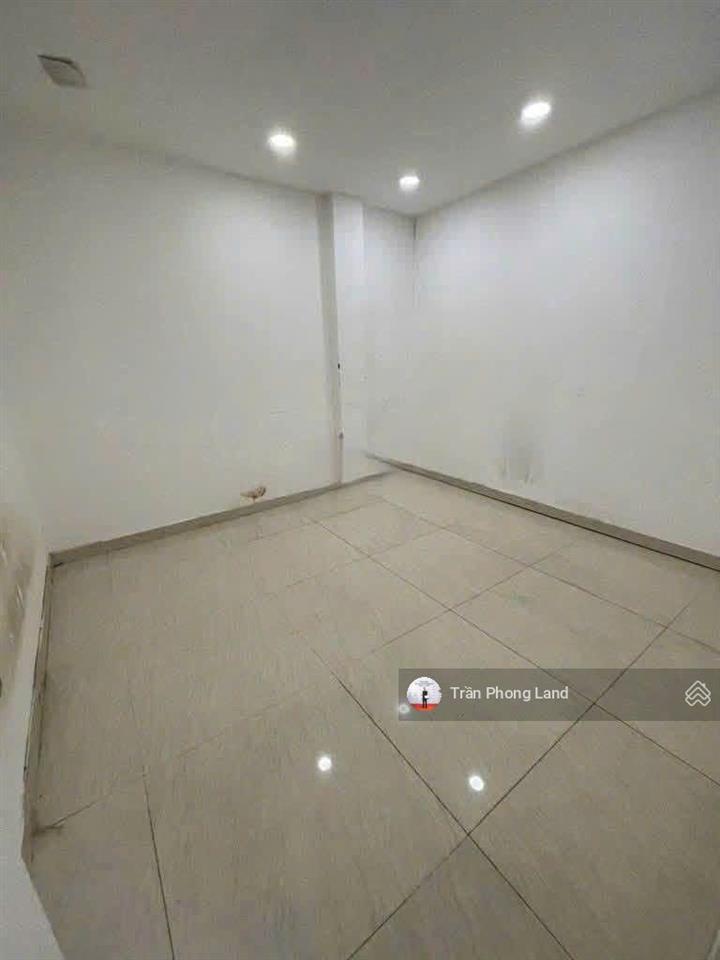 Chính chủ gửi cho thuê nhà mặt tiền 393 nguyễn tri phương, q10, 5x15m, trệt lửng 4 lầu, 0908 140 ***