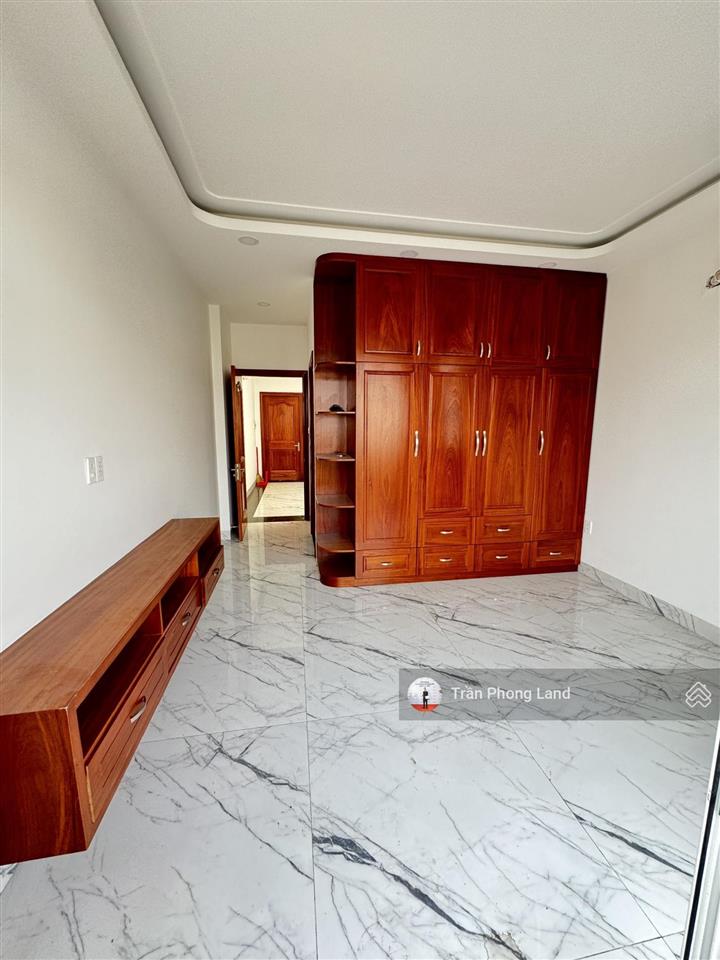Chính chủ gửi cho thuê nhà mặt tiền 88 hoàng diệu 2, p. linh chiểu, tp. thủ đức, 4x20m, 0908 140 ***