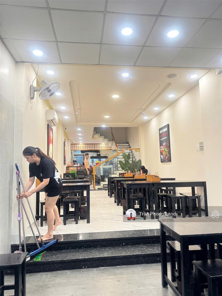 Chính chủ gửi cho thuê nhà mặt tiền 88 hoàng diệu 2, p. linh chiểu, tp. thủ đức, 4x20m, 0908 140 ***