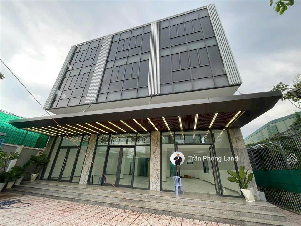 Chính chủ cho thuê tòa nhà mặt tiền 82a nguyễn thị thập, q7, 15x16m, trệt lửng 2 lầu, 0908 140 ***