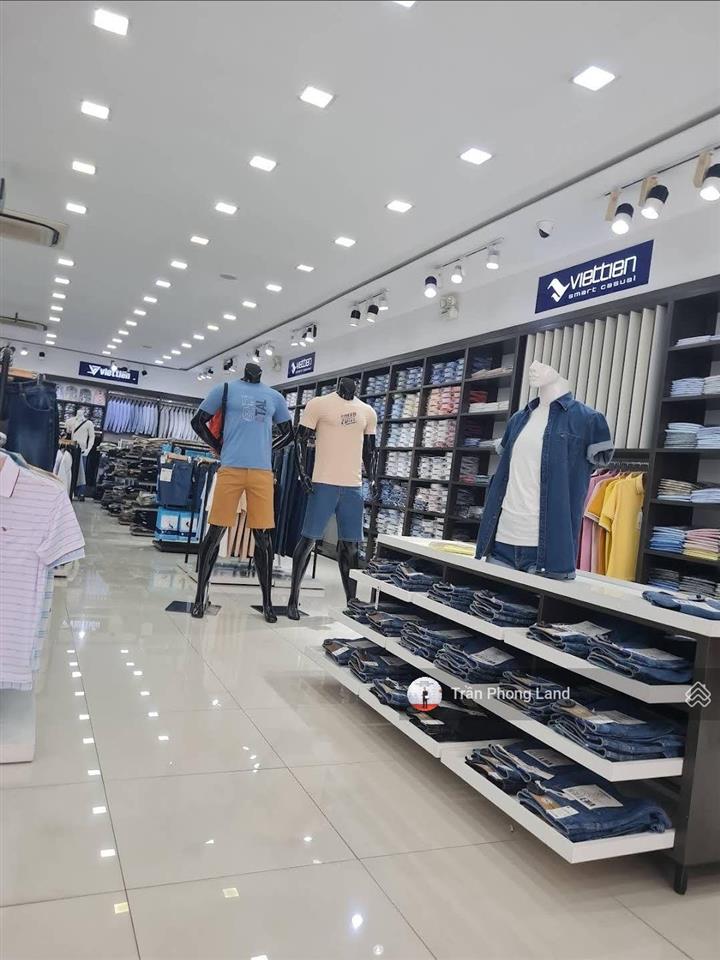 Chính chủ gửi cho thuê nhà mặt tiền 260a phan đình phùng, p2, q. phú nhuận, 10x30m, 0908 140 ***