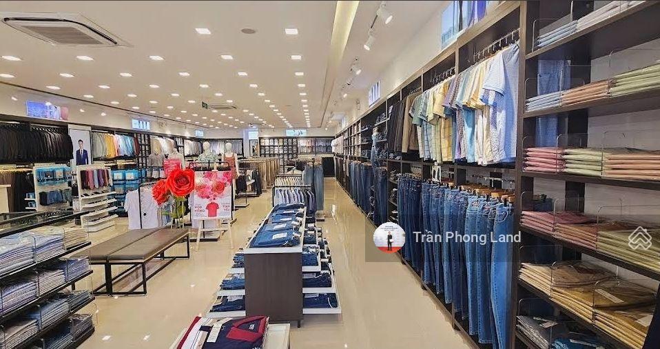 Chính chủ gửi cho thuê nhà mặt tiền 260a phan đình phùng, p2, q. phú nhuận, 10x30m, 0908 140 ***