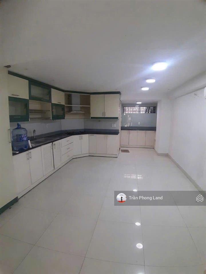 Chính chủ gửi cho thuê nhà mặt tiền 21 trần nhật duật, q1, 4x20m, trệt 3 lầu, 0908 140 ***