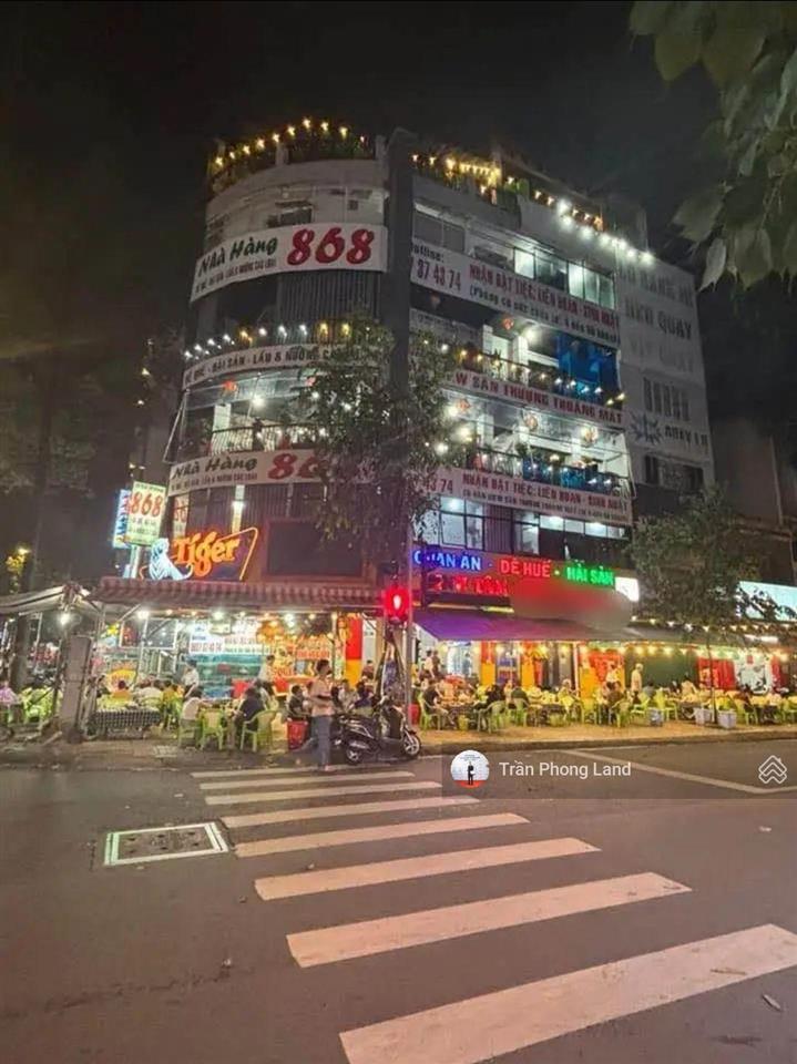 Chính chủ gửi cho thuê nhà góc 2 mặt tiền 868 trần hưng đạo, q5, 5.4x19m, trệt 4 lầu, 0908 140 ***