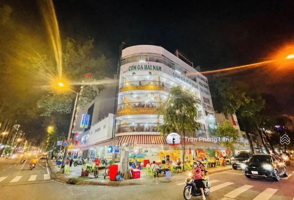 Chính chủ gửi cho thuê nhà góc 2 mặt tiền 868 trần hưng đạo, q5, 5.4x19m, trệt 4 lầu, 0908 140 ***