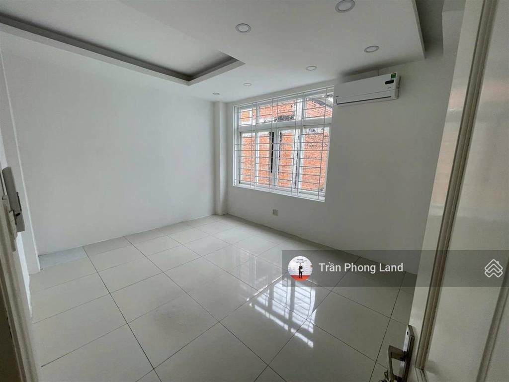 Chính chủ gửi cho thuê nhà mặt tiền 114 trương văn bang, p. thạnh mỹ lợi, q2, 8x20m, 0908 140 ***