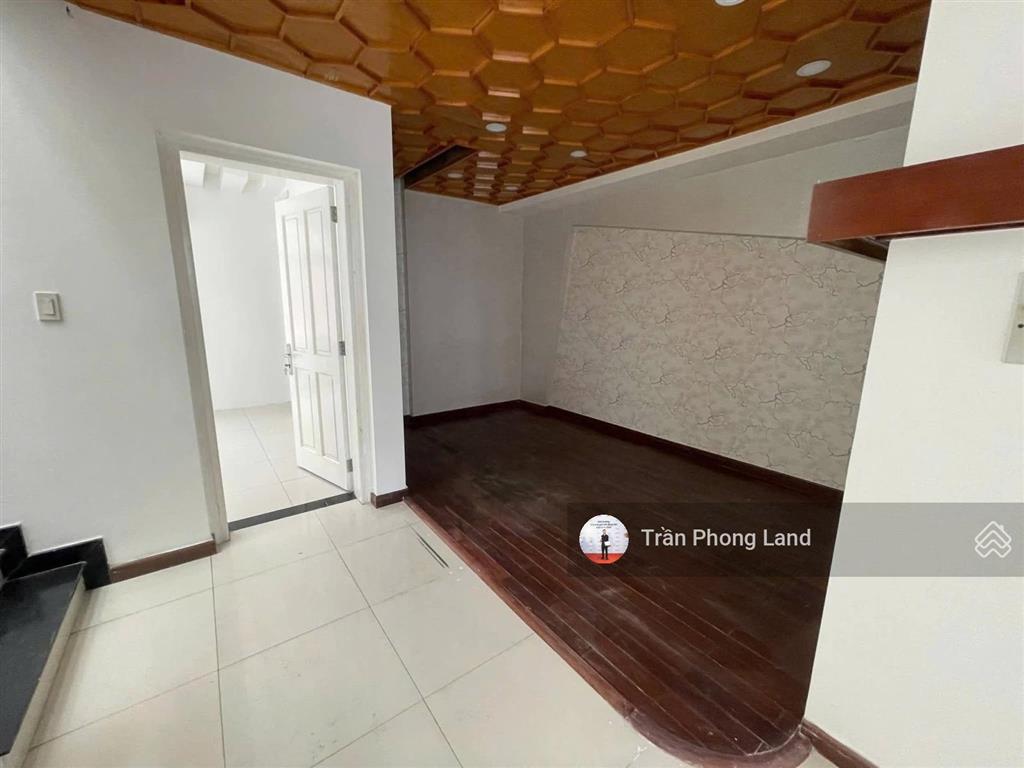Chính chủ gửi cho thuê nhà mặt tiền 114 trương văn bang, p. thạnh mỹ lợi, q2, 8x20m, 0908 140 ***