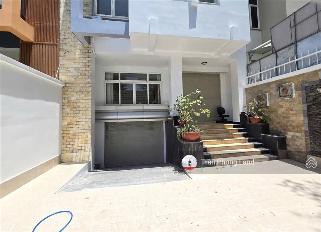Chính chủ gửi cho thuê nhà mặt tiền 114 trương văn bang, p. thạnh mỹ lợi, q2, 8x20m, 0908 140 ***