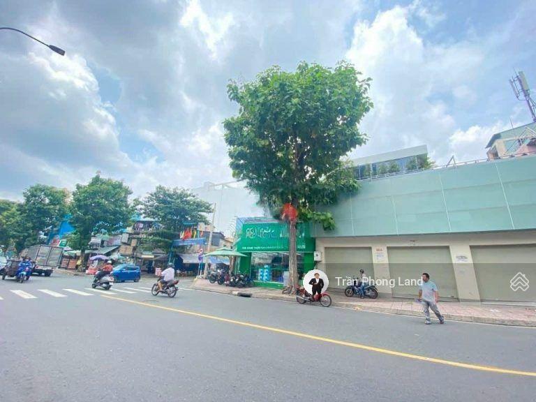 Chính chủ gửi cho thuê nhà mặt tiền 18a kỳ đồng, p9, q3, 14x30m, trệt 2 lầu tm, 0908 140 ***