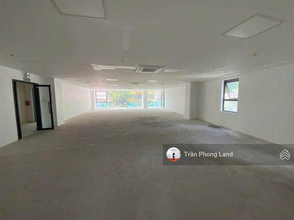 Chính chủ gửi cho thuê nhà mặt tiền 1012/3d kỳ đồng, p9, q3, 20x35m, 3 hầm 15 tầng, 0908 140 ***