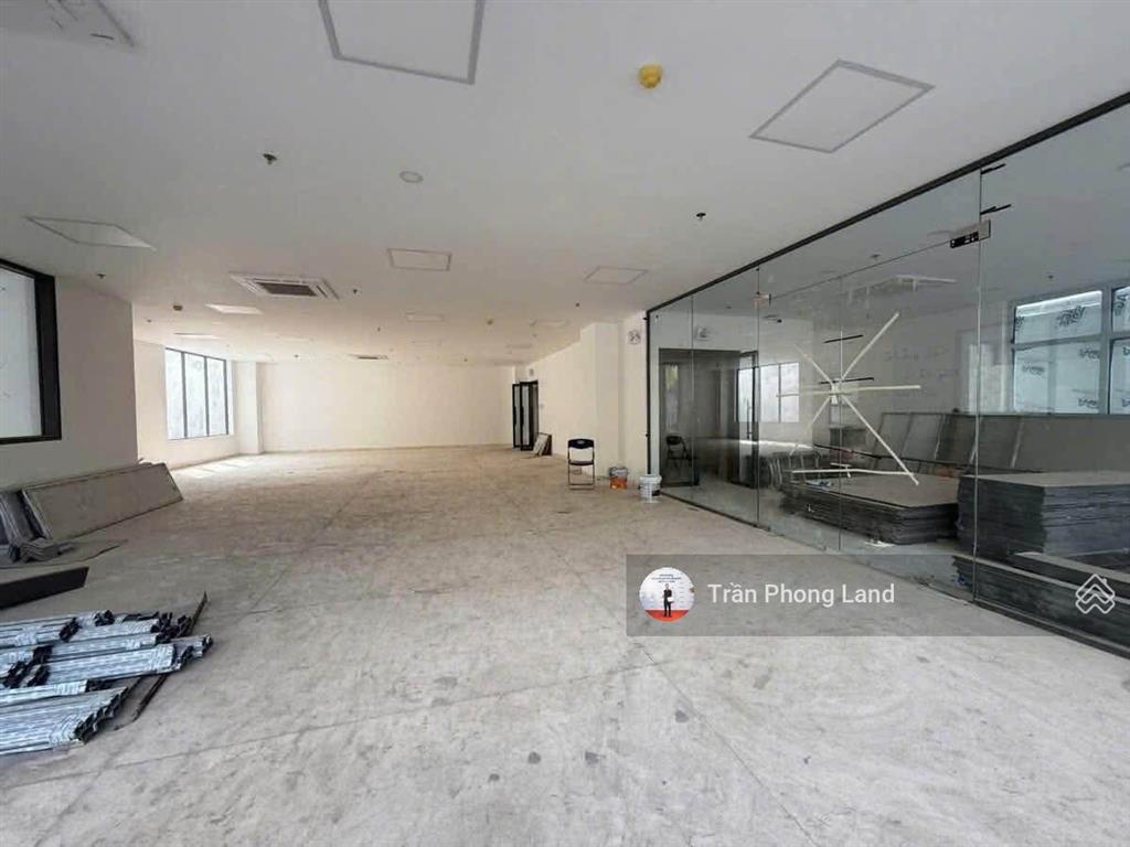 Chính chủ gửi cho thuê nhà mặt tiền 1012/3d kỳ đồng, p9, q3, 20x35m, 3 hầm 15 tầng, 0908 140 ***