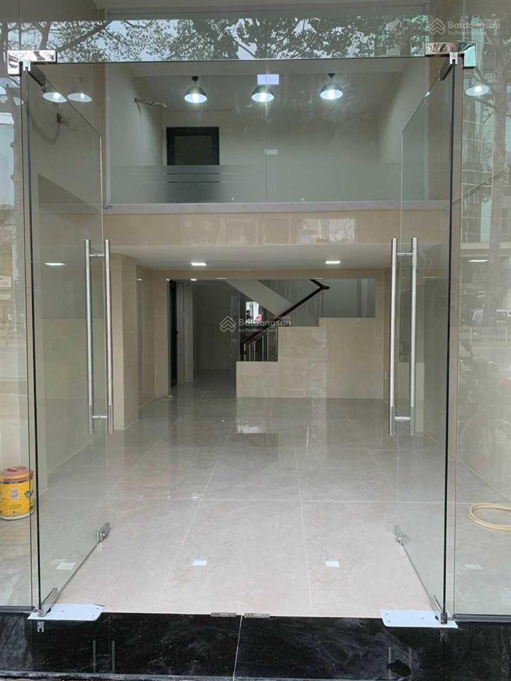 Chính chủ cho thuê nhà mặt tiền 322 trần hưng đạo, p. nct, q1, 4.1x17m, trệt 3 lầu, 0908 140 ***